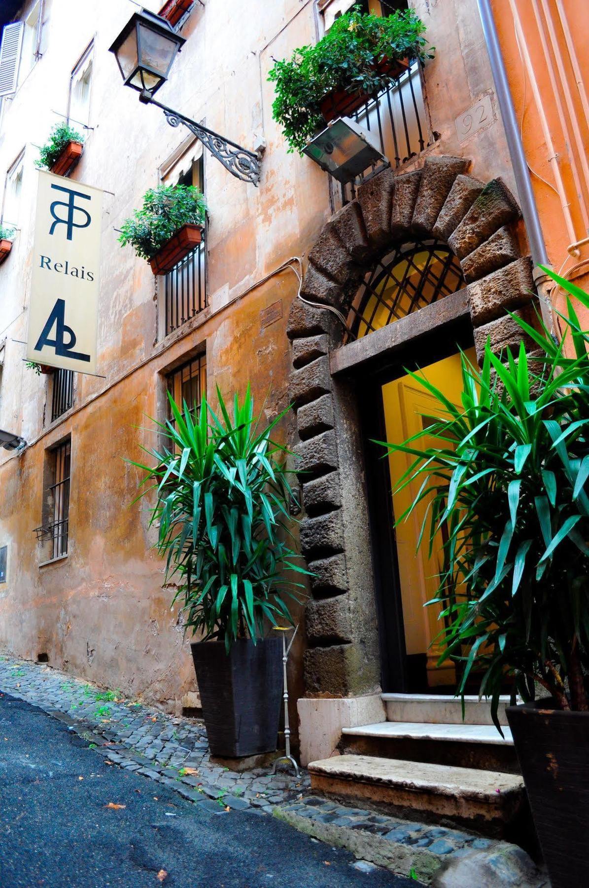 Degli Antiquari 2* Rom