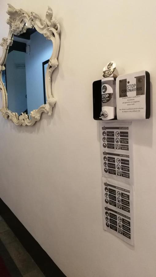 Degli Antiquari Rom